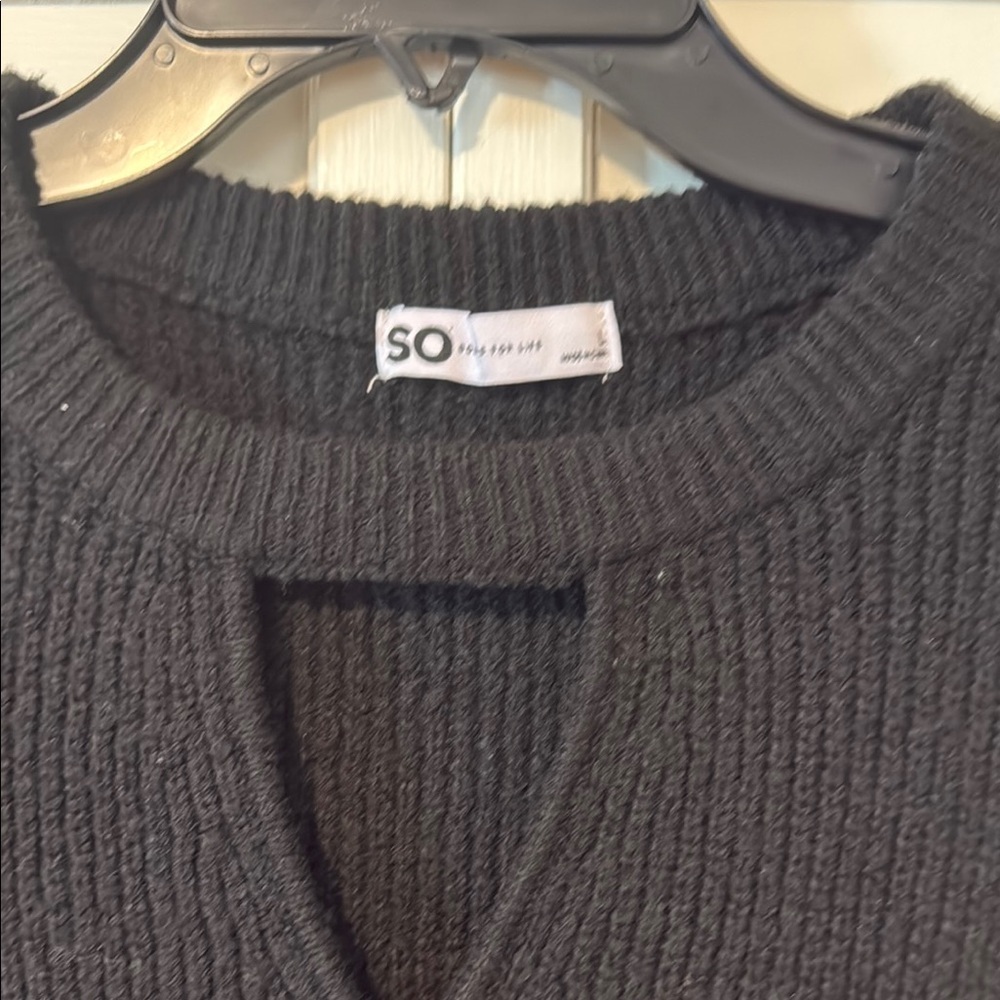 SO Black Knit Cutout Cap Ruffle Sleeveless Sweater large - Picture 2 of 9